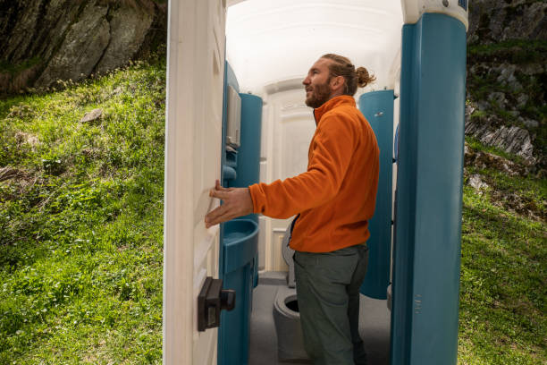 Best Portable bathroom rental  in Arlington Heights, WA